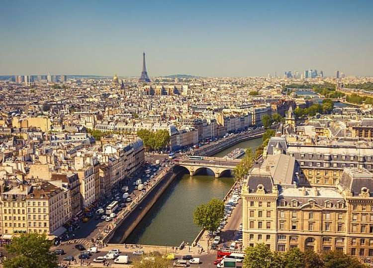Vola a Parigi con sconto fino al 36%