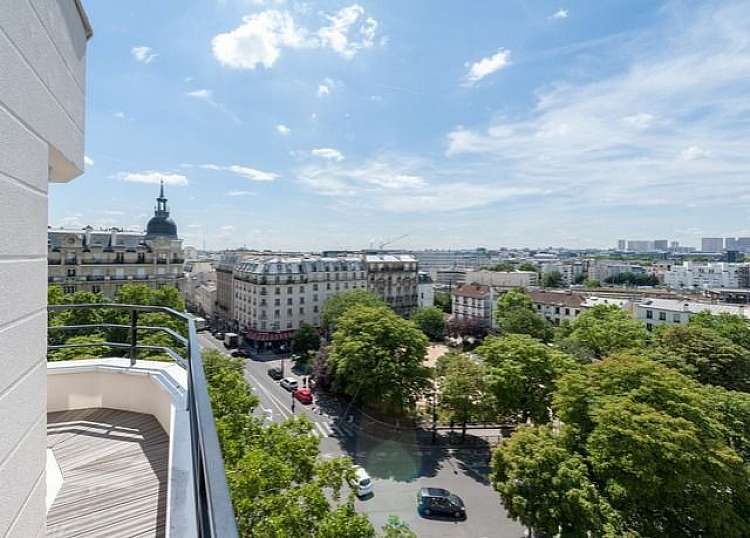Vola a Parigi con sconto fino al 36%