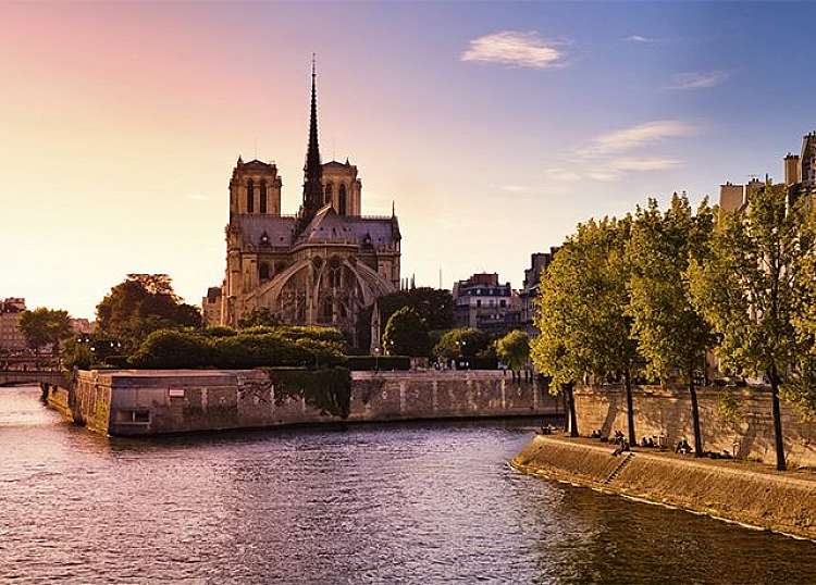 Vola a Parigi con sconto fino al 36%