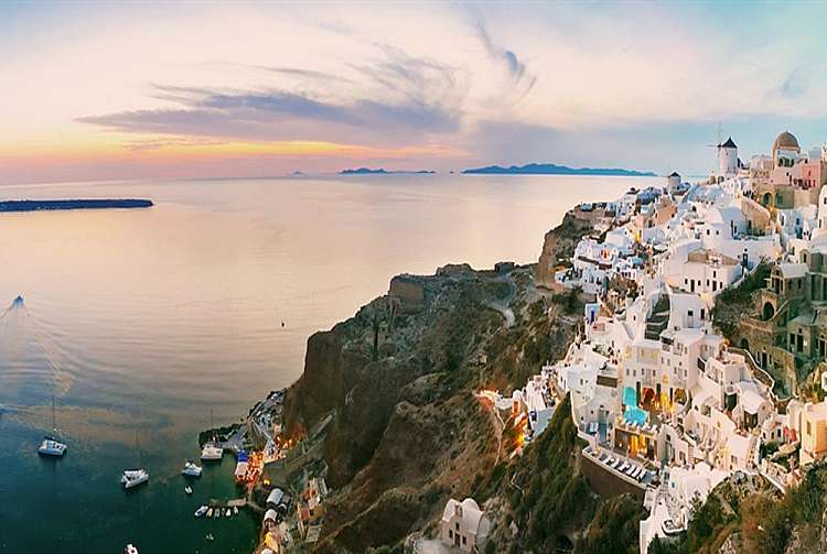 Estate a Santorini