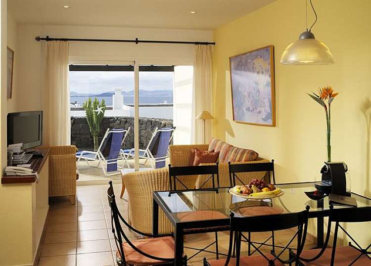 Estate a Lanzarote in Hotel a 4* con sconto fino al 40%