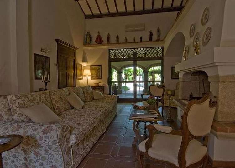 Hotel Lucrezia in Sardegna con sconto fino al 52%
