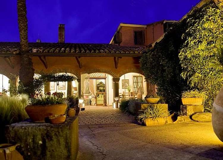 Hotel Lucrezia in Sardegna con sconto fino al 52%