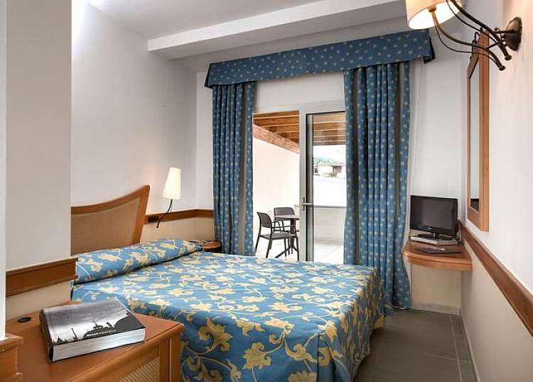 Hotel San Teodoro con sconto fino al 34%