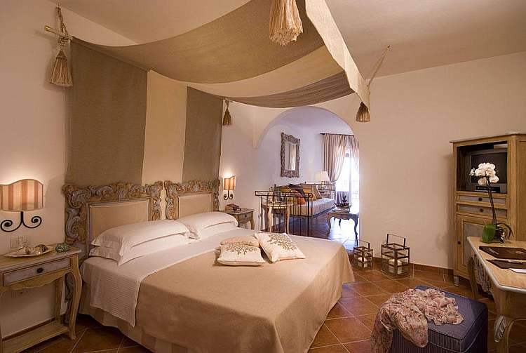 Colonna Capo Testa Gran Hotel