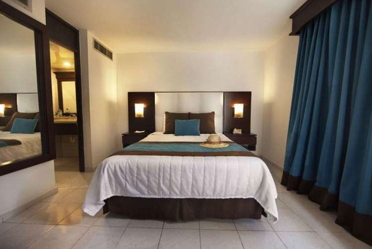 Santo Domingo - Club Vivadominicus Beach