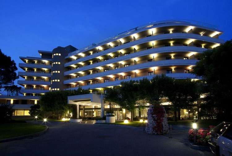 radisson blu hotel majestic