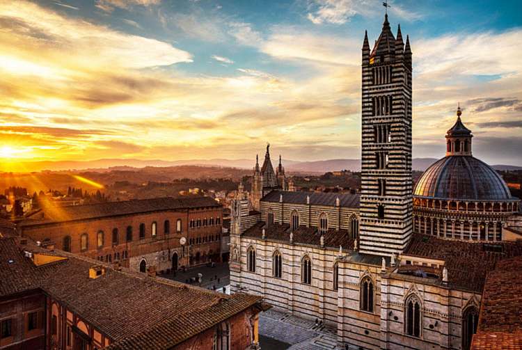 Vista del Duomo di Siena