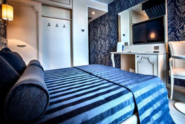 Camera hotel 