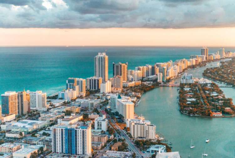  Miami 
