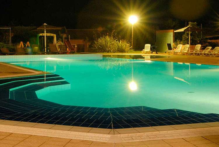 Piscina dell'hotel