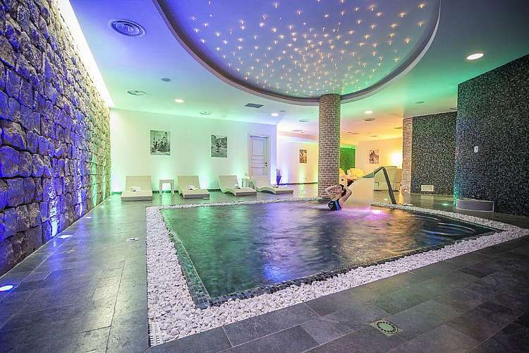 Hotel Villas Resort: porta la tua famiglia a Costa Rei per l’estate 2019, la pensione completa è in regalo!