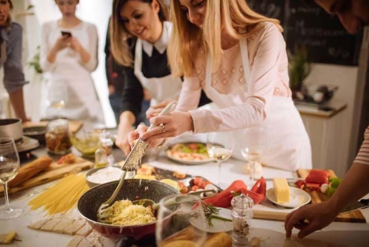 Corsi di cucina interattiva
