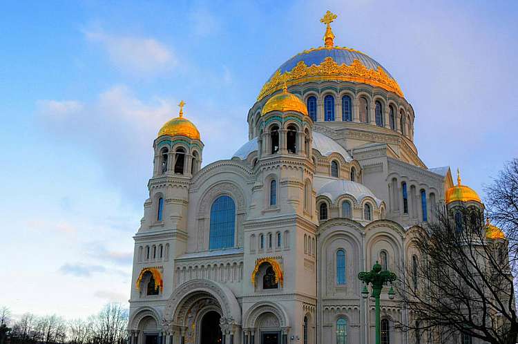 Rivelazioni Baltiche: un meraviglioso viaggio per visitare Vilnius, Riga, Tallinn, Helsinki e San Pietroburgo