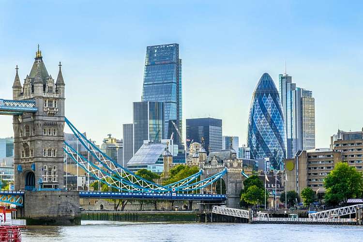 Vola a Londra: voli A/R + assicurazione + zaino da soli 120 euro