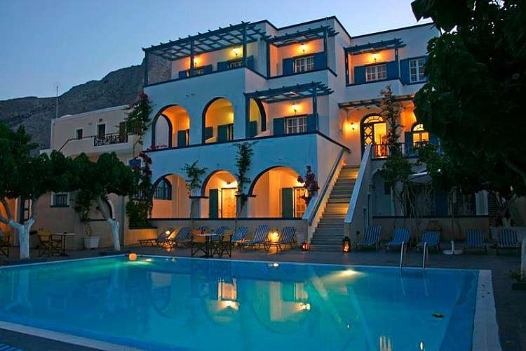 Santorini - La tua vacanza in prezzo promo a partire da 669 euro