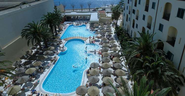 Hopps Hotel ****