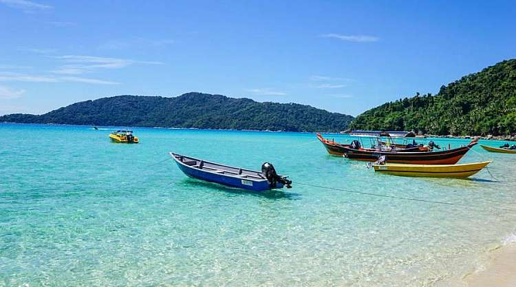 MALESIA - Lumpur, Capitale, Jungla e Mare-metropoli e tradizioni.
