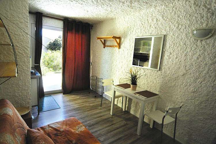 Corsica: pacchetti appartamento 2 pax + nave inclusa da € 450!