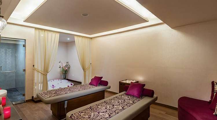 thai massage