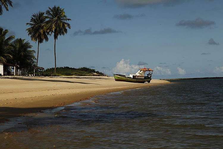 Praia de Baia da Traiçao