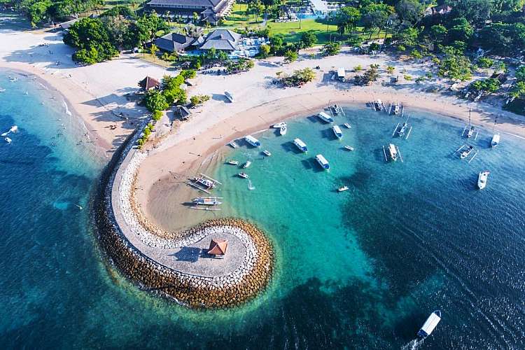 Tour in Indonesia in estate: 12 notti + voli A/R ad agosto 2019!