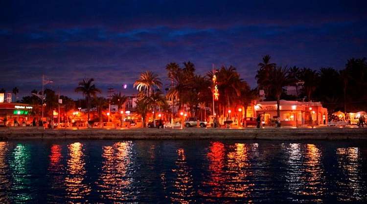 Malecon a La Paz