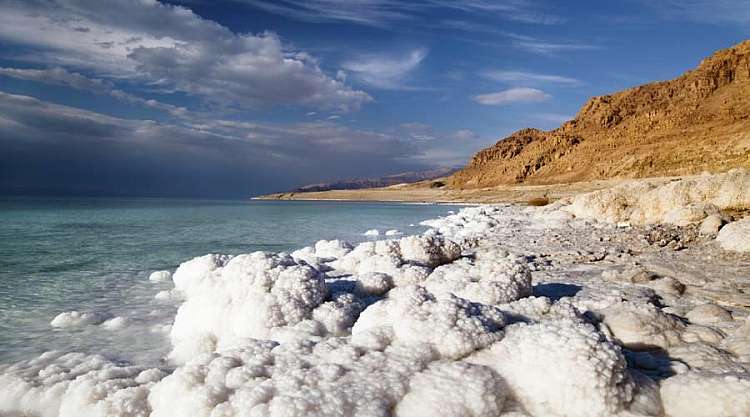 Il Mar Morto e le sue formazioni saline