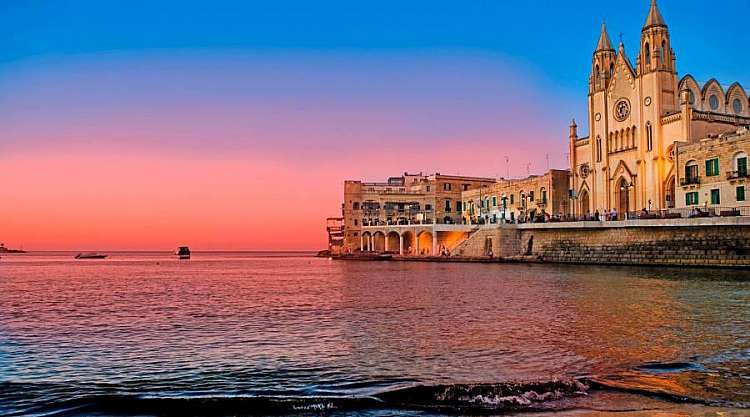 Tramonto a Sliema