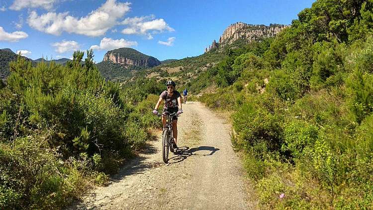 Tour E-Bike da sogno in Sardegna: 8 giorni (7 notti) da 910 euro