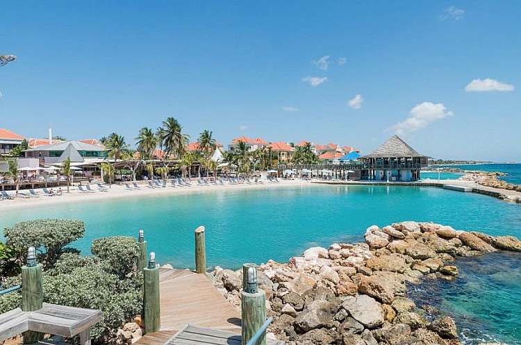 Avila Beach Hotel, Curacao