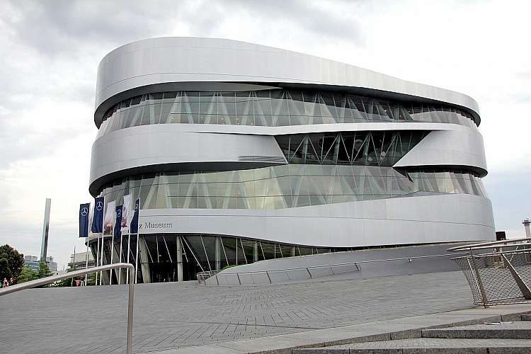 Stoccarda - Museo Mercedes Benza
