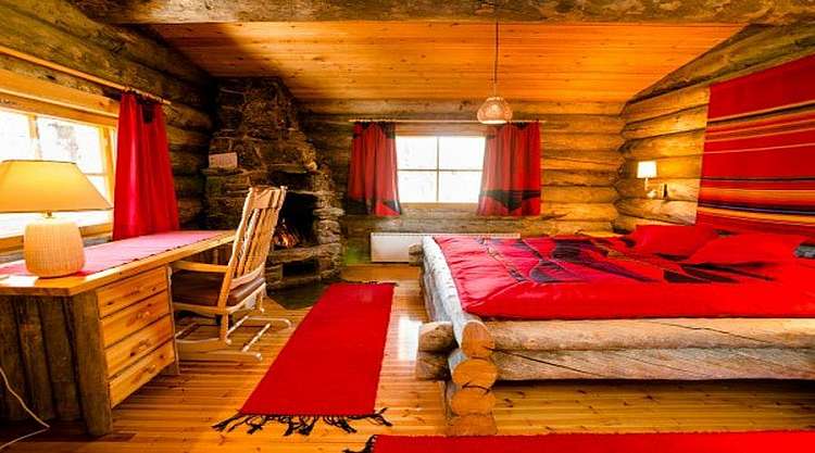 Igloo di Vetro e caccia all'Aurora Boreale (4 giorni) da € 1395 a pax