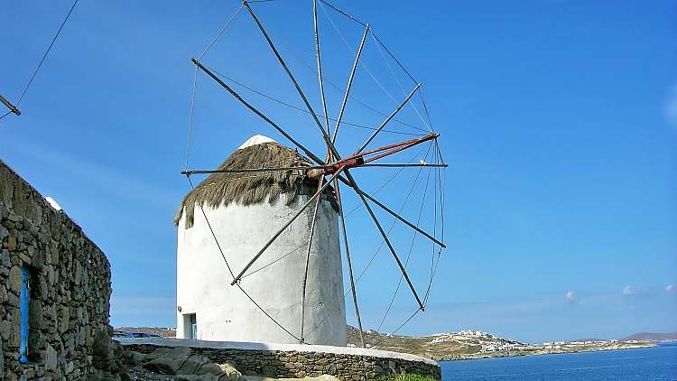 Grecia Il Mar Egeo Mykonos, Santorini e Creta in 8 giorni (A)