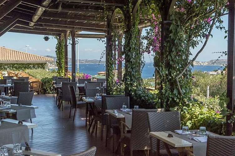 Estate Magica 2020 in Sardegna: Hotel Palau **** a partire da 375 €