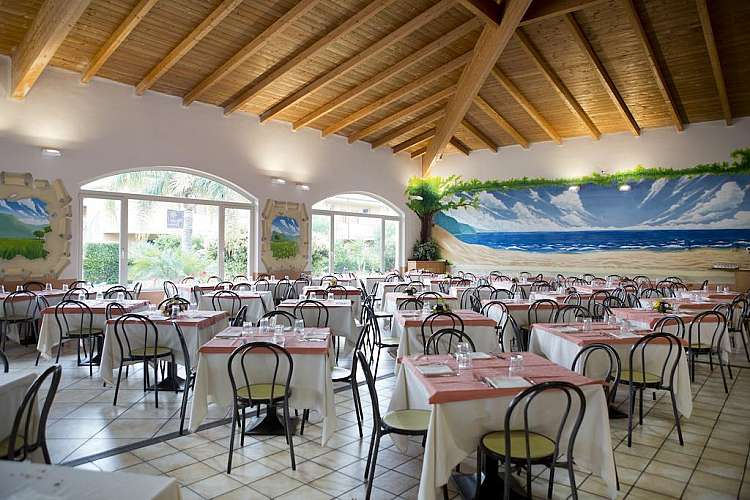 Vacanza di 1 settimana in villaggio esclusivo a Pizzo Calabro