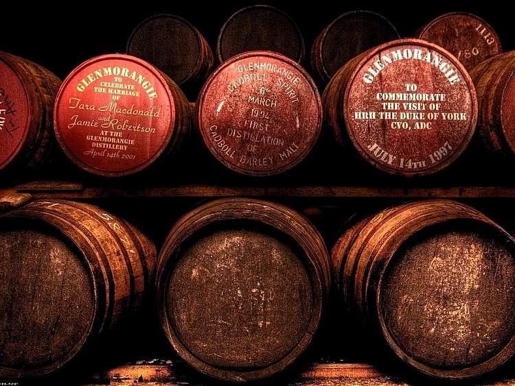 Tour della via del whisky scozzese in auto (fly & drive)