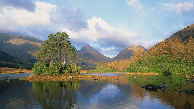 Tour in auto delle Highlands e delle Orcadi (fly & drive)