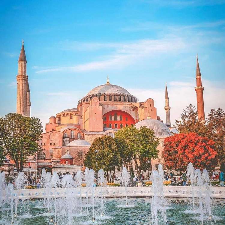 Tour classico di Istanbul, la città tra Oriente e Occidente