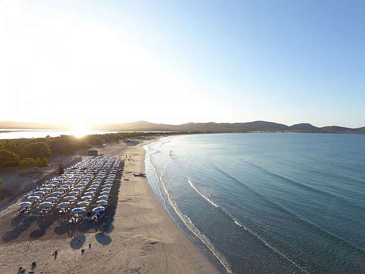 Villaggio Bravo Porto Pino in Sardegna per una vacanza indimenticabile