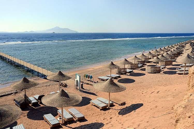 8 giorni e 7 notti nello Charmillion Swan Club di Sharm El Sheikh