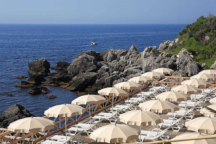 Estate 2020 in Sicilia, scopri Taormina a partire da € 295