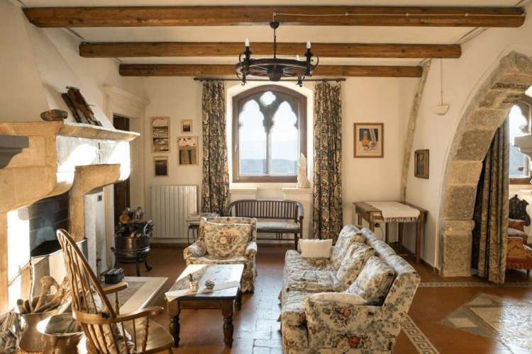 B&amp;B