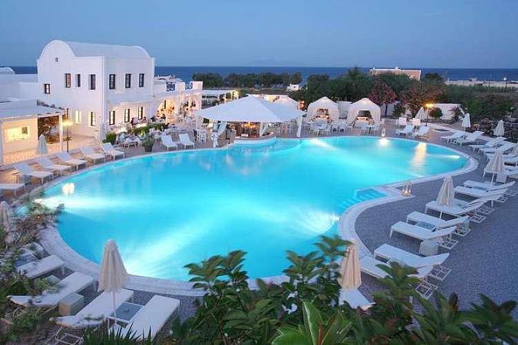 Grecia Santorini Estate 2020 da soli 719 € in Mezza Pensione