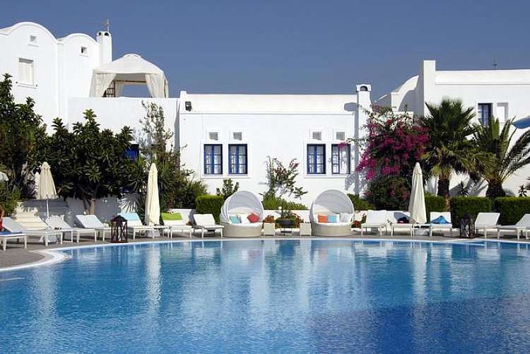 Grecia Santorini Estate 2020 da soli 719 € in Mezza Pensione