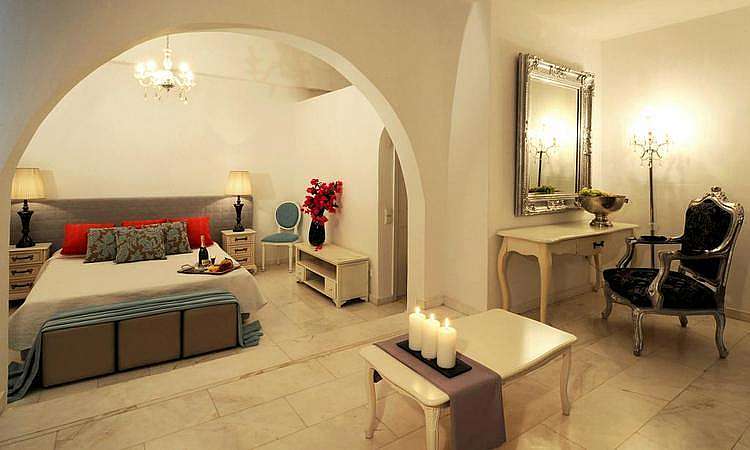 Grecia Santorini Estate 2020 da soli 719 € in Mezza Pensione