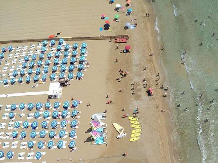 Estate Sicilia 2020 al Futura Style Helios di Noto Marina da 349 €