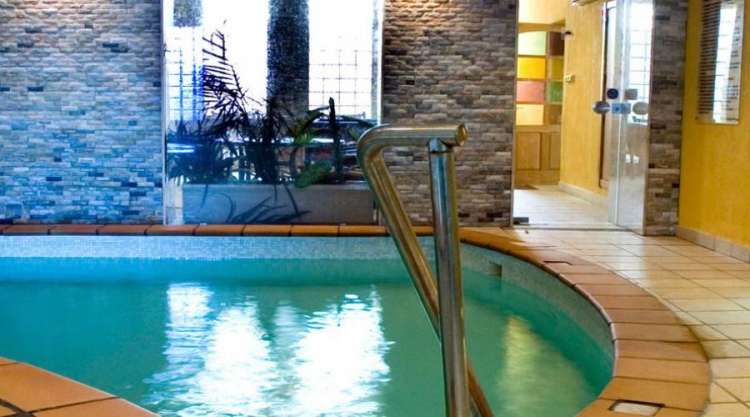 Piscina interna