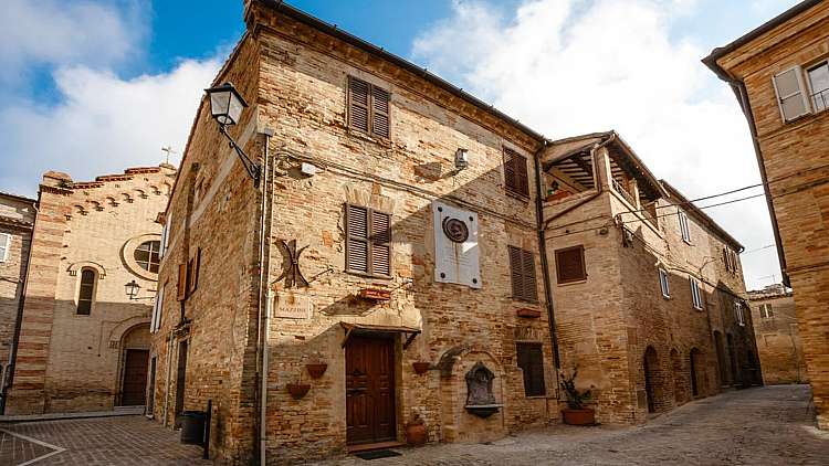 MORESCO E TORRE DI PALME, DUE SPLENDIDI BORGHI DEL FERMANO