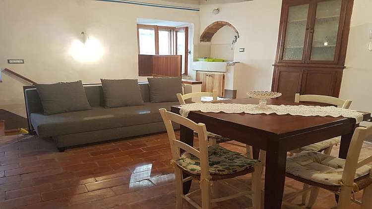 TERNI IN BOCCA: LUGNANO IN TEVERINA E MONTECCHIO, FRAGRANZE D'UMBRIA